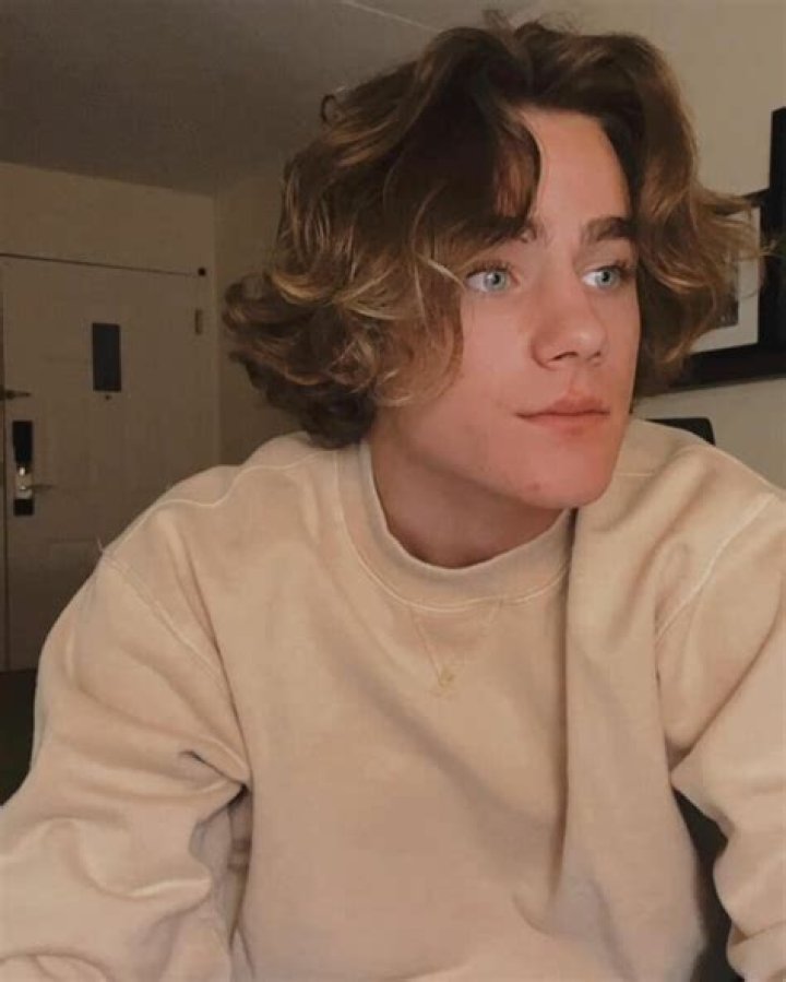 Brady Hepner From The Black One: 10 Facts To Know About The Actor