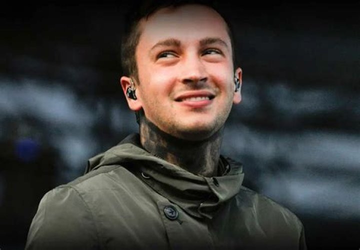 Tyler Joseph’s Height, Weight, Net Worth, Age, Birthday, Wikipedia, Who, Nationality, Biography