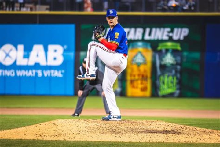 
Who Are Justin Topa Parents? Career And Net Worth Details On The Baseball Pitcher 